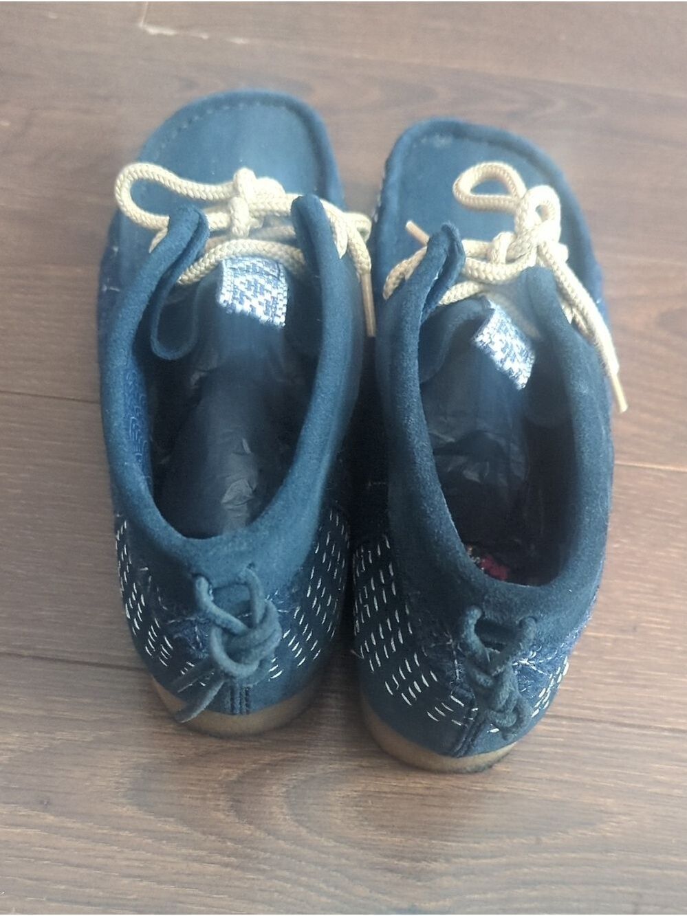 Clarks Wallabee Navy Sashiko Boots - Picture 4 of 12